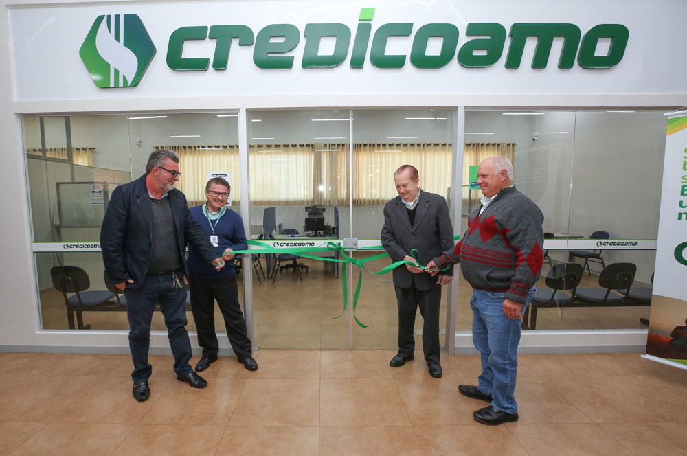 Credicoamo inaugura agência em Ponta Porã (MS)